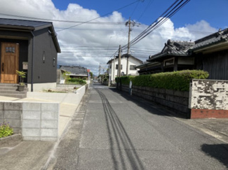 【前面道路含む現地写真】 | 鹿屋市寿7丁目　中古戸建