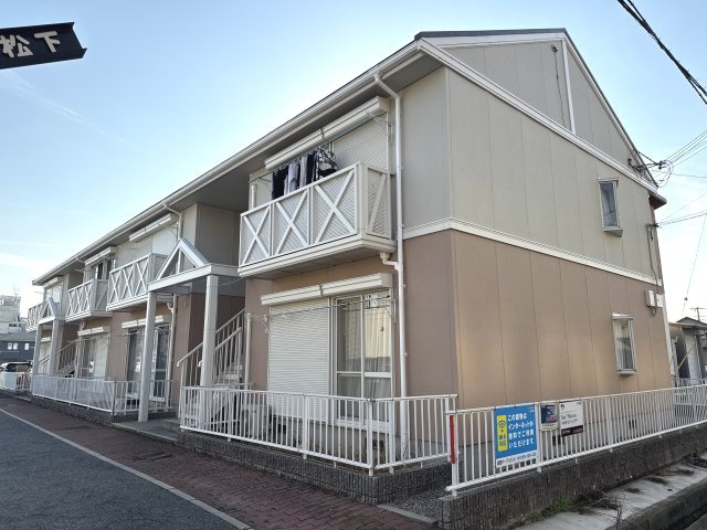 コーポ松下の外観
