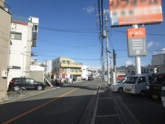 高槻市如是町の一棟マンションの周辺