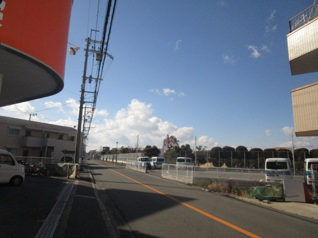 高槻市如是町の一棟マンションの周辺