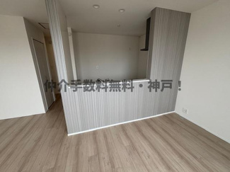 【居間・リビング】 | 明石市東朝霧丘　新築戸建　仲介手数料無料！ | 使いやすいリビングです