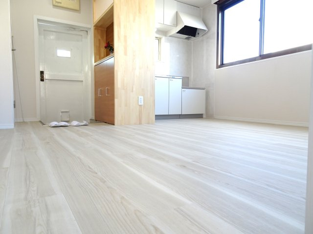 大横ビルの内装
