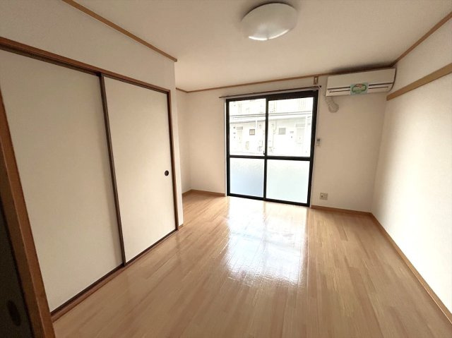 パークハウス　B棟の洋室