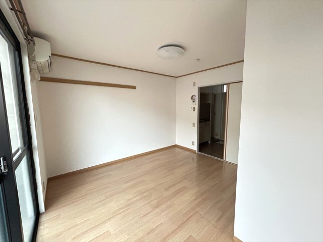 パークハウス　B棟の洋室