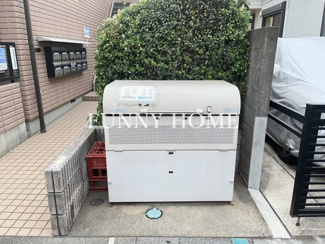 【その他共用部分】 | 忙しい朝に便利な敷地内ゴミ置き場♪
