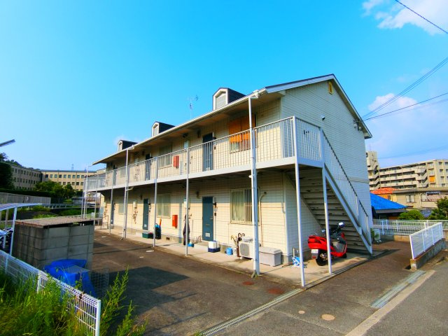 サンハイツ錦織の外観