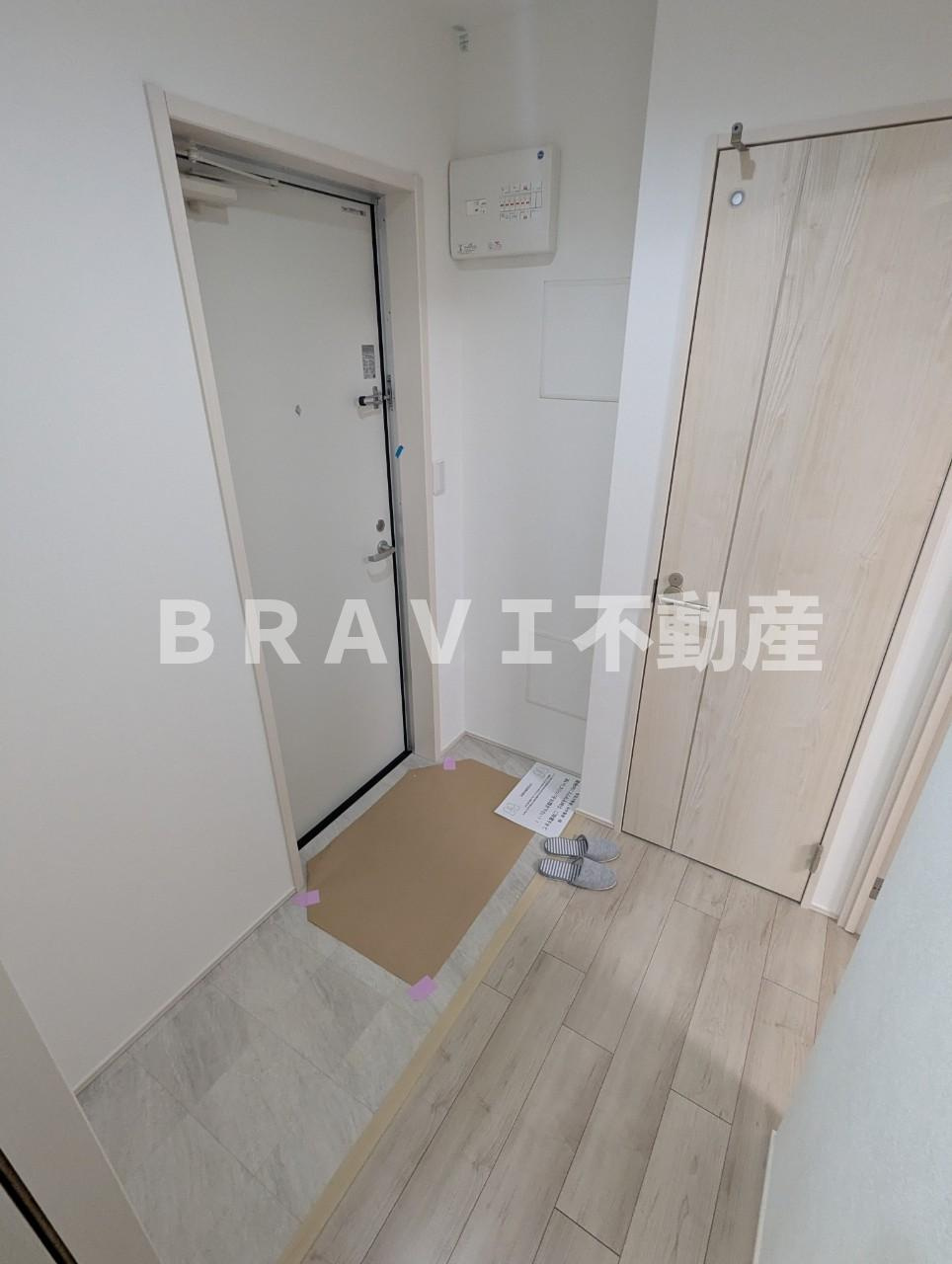 フジパレス城東東中浜Ⅲ番館 BRAVI不動産の玄関