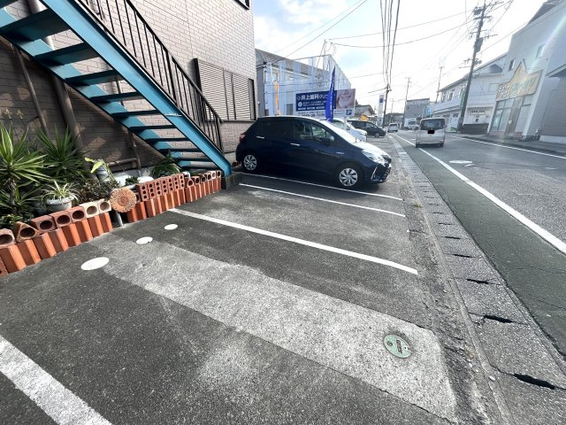 フォレストⅠの駐車場