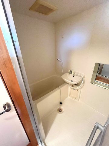 フォレストⅠの浴室