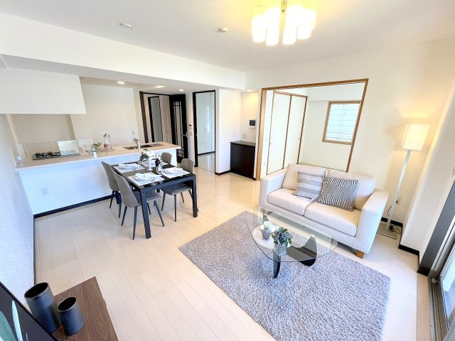 レクセルプライム昭島　の居間・リビング|2025年1月撮影