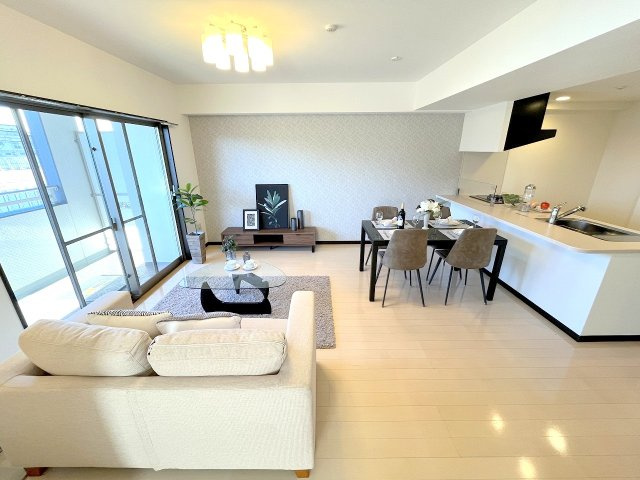 レクセルプライム昭島　の居間・リビング|2025年1月撮影