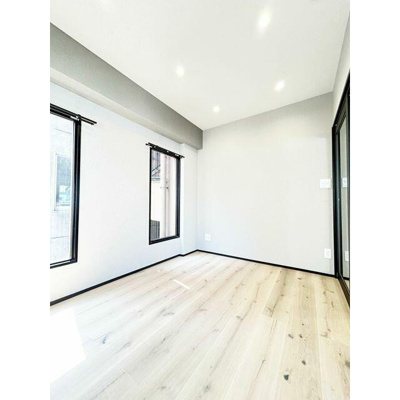 【洋室】 | メゾンドール高麗橋