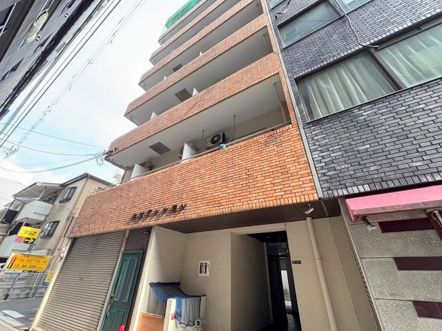 中村マンションの外観