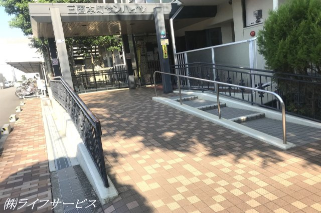 【エントランス】 | 三国本町サンハイツ | エントランス