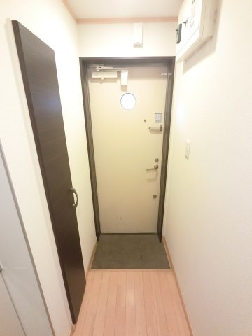 アーク船橋の玄関