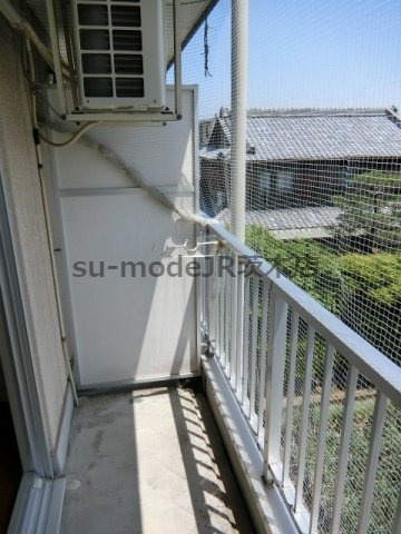 中村10番館のバルコニー