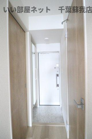 メゾンドールの玄関|収納もある玄関です