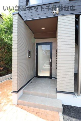 メゾンドールのエントランス|安心オートロック付き♪