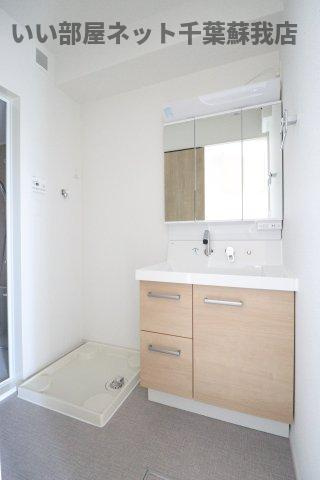 メゾンドールの洗面所|朝の準備に活躍する、洗髪洗面化粧台！