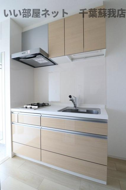 （仮称）五井アパートのキッチン|コンパクトなキッチンで掃除もラクラク