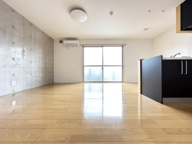 クレドール南川添の居間・リビング