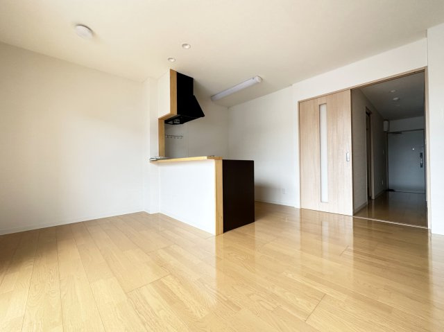 クレドール南川添の居間・リビング