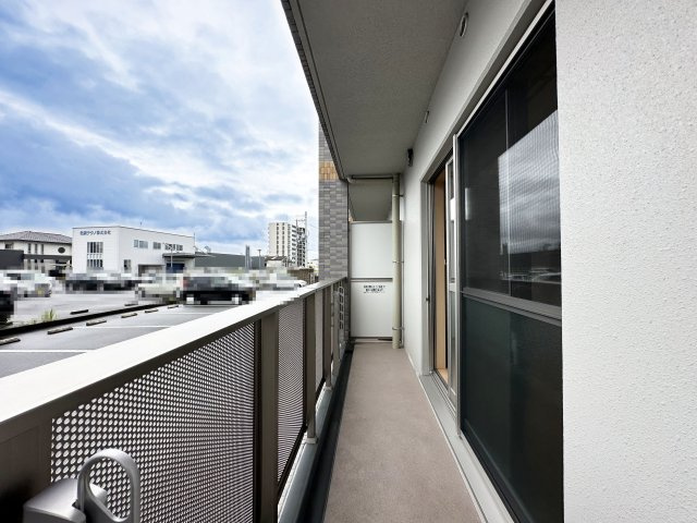 クレドール南川添のバルコニー