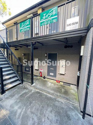 ジュネスうえがはらの外観