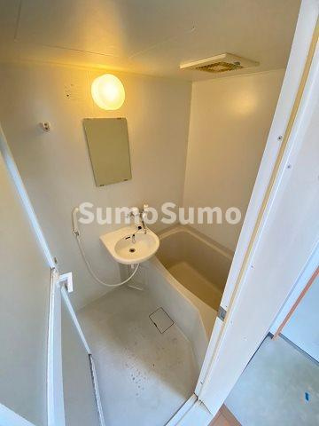 ジュネスうえがはらの浴室