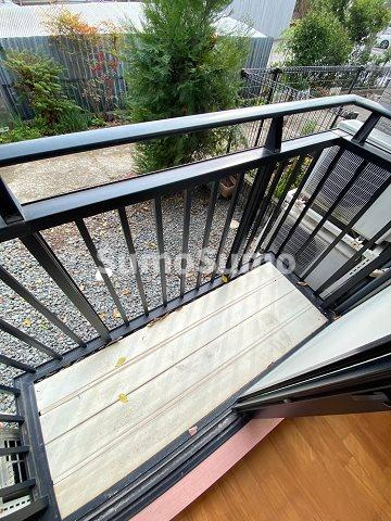 ジュネスうえがはらのバルコニー