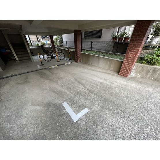 【駐車場】 | サンワライフマンション