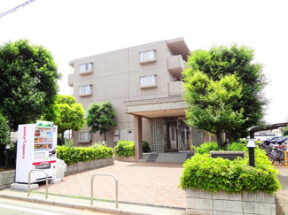 緑豊かなエントランス