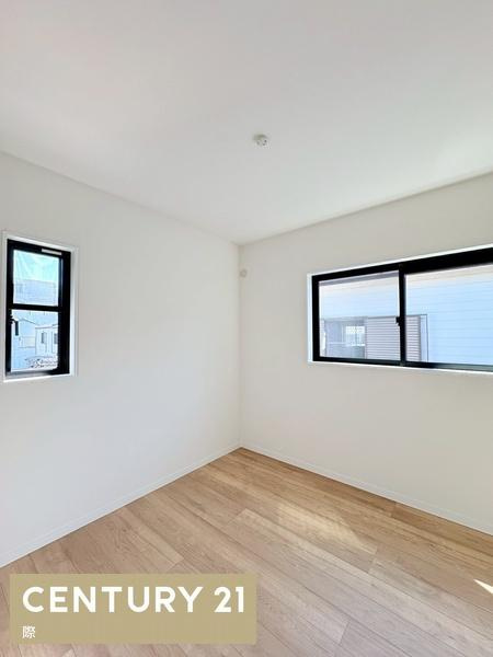 海南市船尾の新築一戸建の洋室