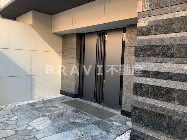 スワンズシティ大阪城南　BRAVI不動産のエントランス|【スワンズシティ大阪城南】エントランスです