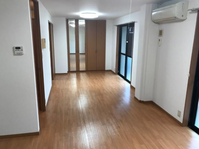 ルミナス西山本の居間・リビング|リビング