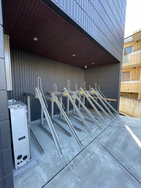 ブリランテ北沢のその他共用部分|自転車置き場