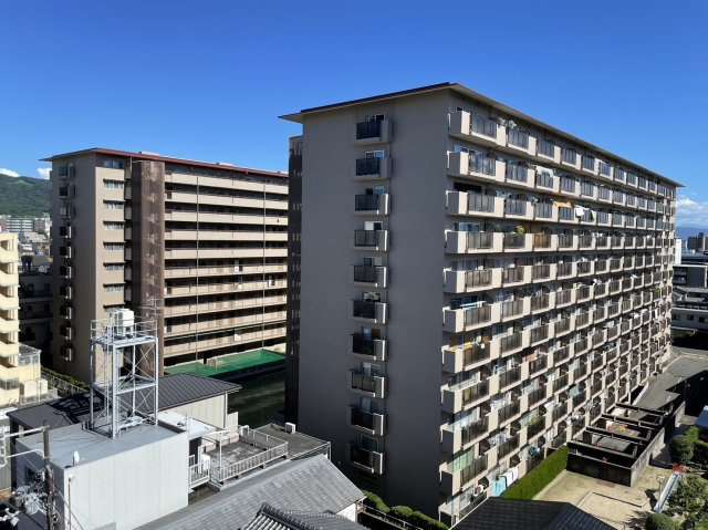 藤和奈良ハイタウンⅠの外観|キレイな外観です。