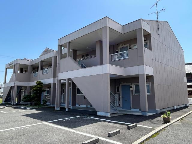 レジデンス大島の駐車場|外観写真（昼）