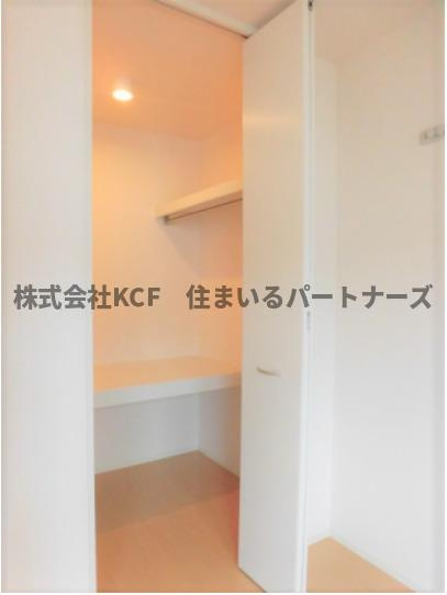 フェアプラッツB棟の収納|ちょっとした収納スペースも充実しています