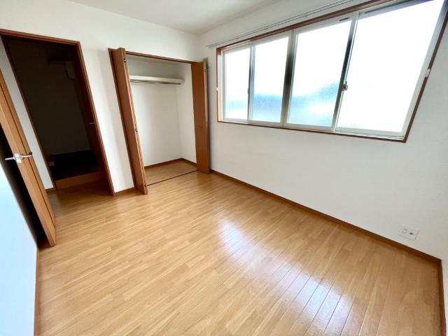 ピアヴィレッジの内装|洋室