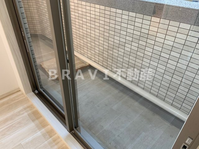 スプランディッド安土町　BRAVI不動産のバルコニー|【スプランディット安土町】お洗濯にも便利なバルコニー付き