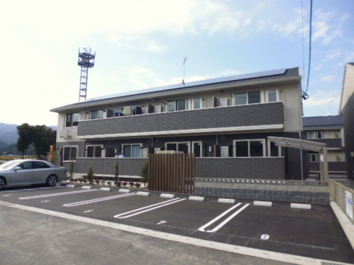 れいめい古賀町の駐車場|駐車スペースもあります☆