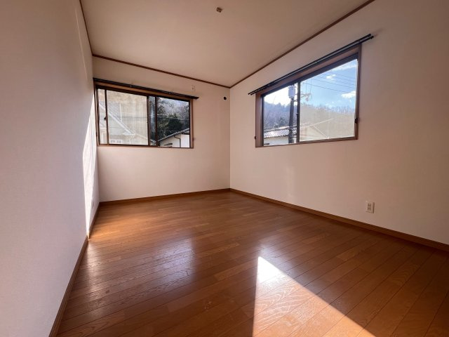 【洋室】 | 夢前町菅生澗リノベーション物件