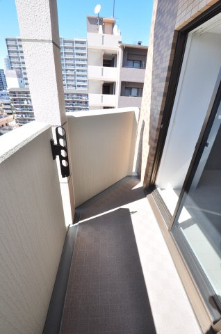 大阪市都島区都島北通１丁目の賃貸マンションのバルコニー