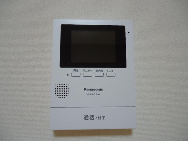 コンフォートビブレの設備|カメラ付インターホン