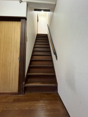 山手町2戸１貸家の内装