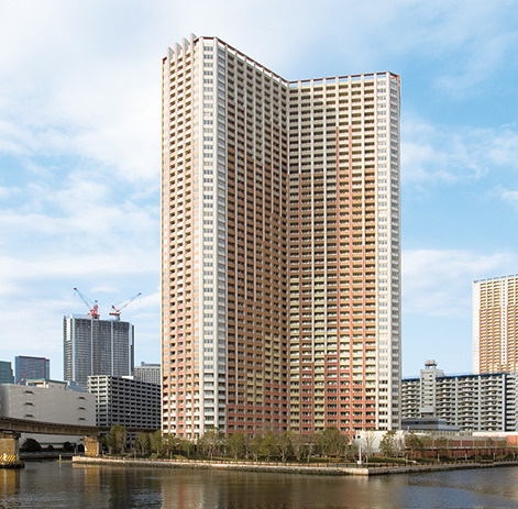 芝浦アイランドケープタワー(36階)の外観|48階建、タワーマンションの存在感ある外観