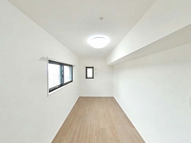 アルファステイツ表町の洋室