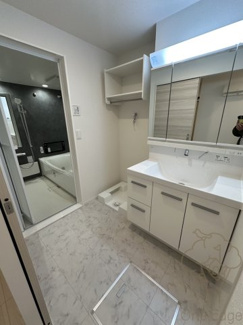 【独立洗面台】 | Mana Hou