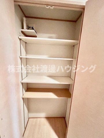 ハーヴェスタ江坂の収納|玄関収納